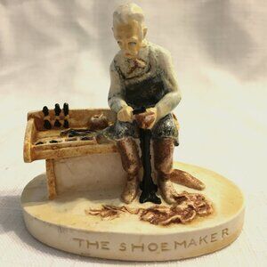 Sebastian Miniature The Shoemaker Figurine Hudson Massachusetts USA SML310 6217
